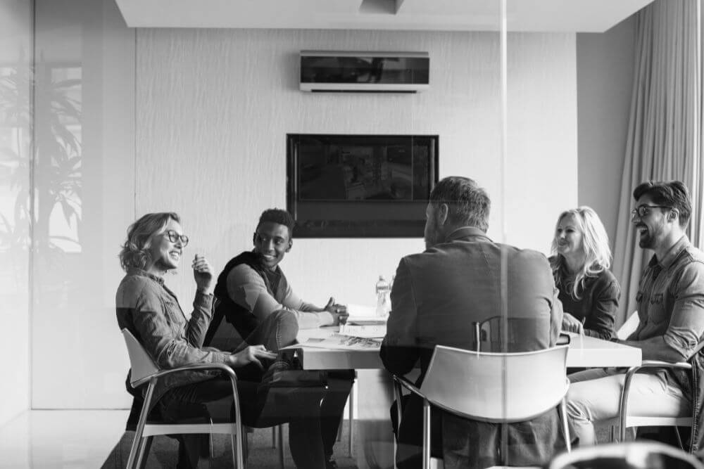 RileyandThomas-Luxury-Branding-1000x667web